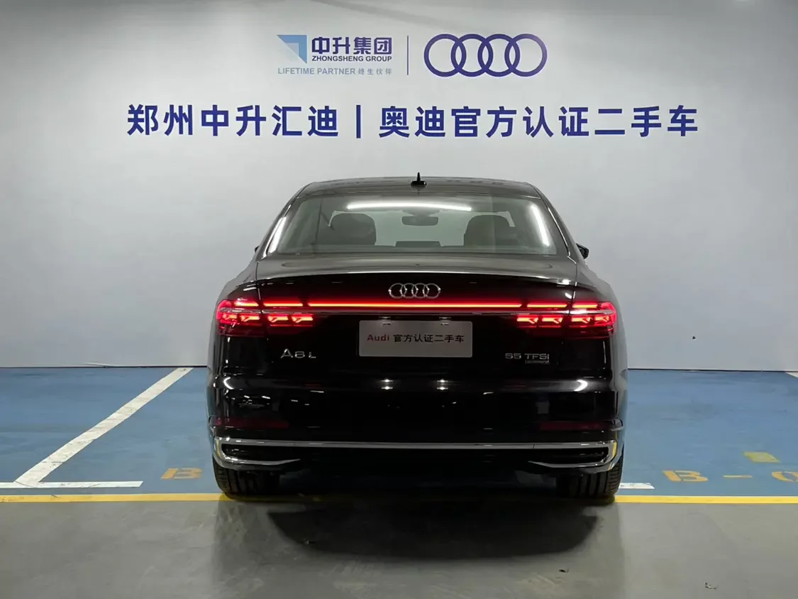 Audi A8