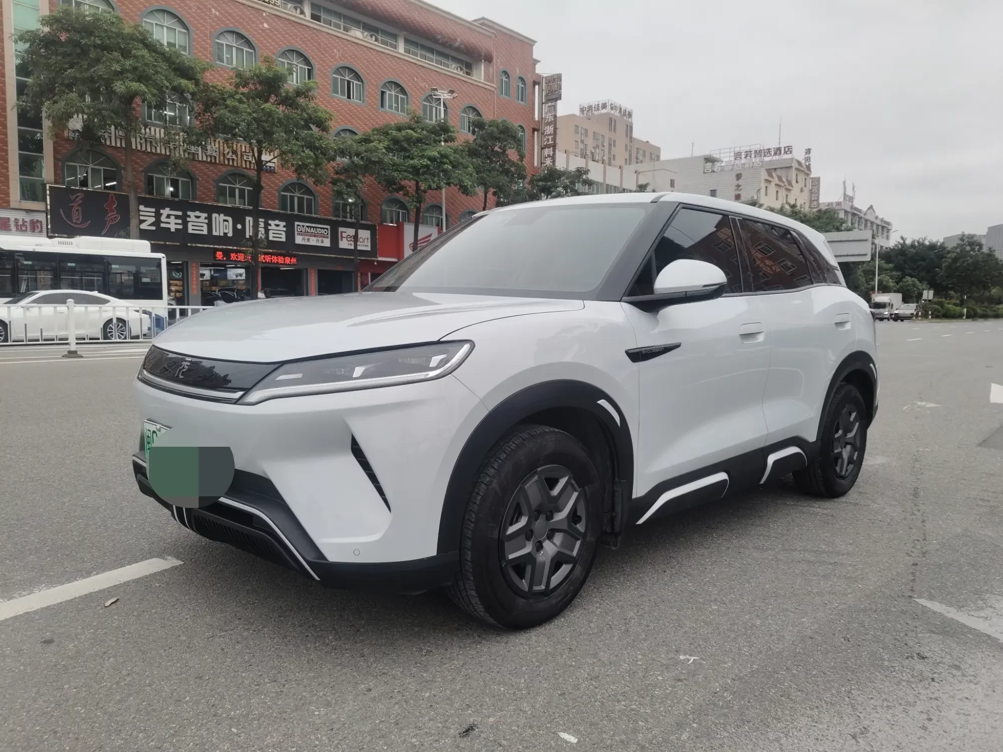BYD Yuan UP