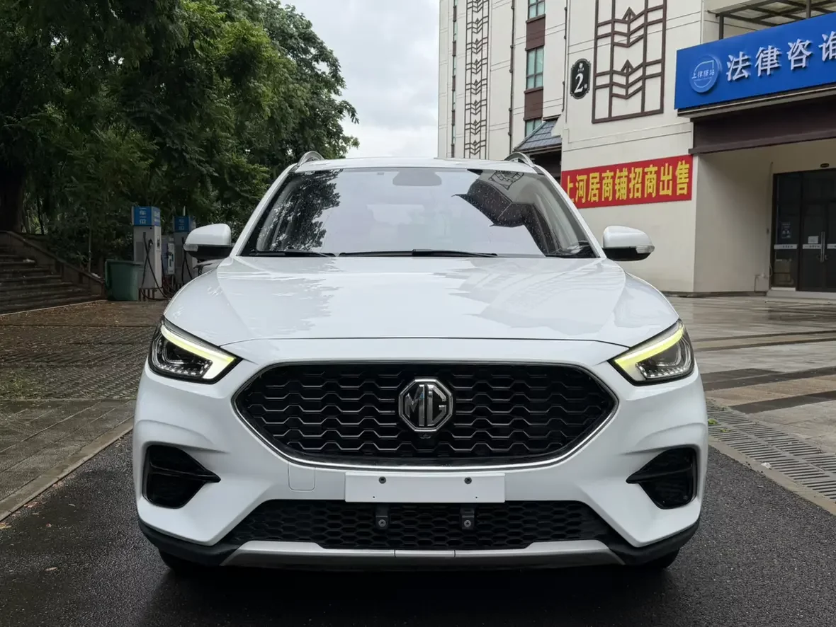 MG ZS