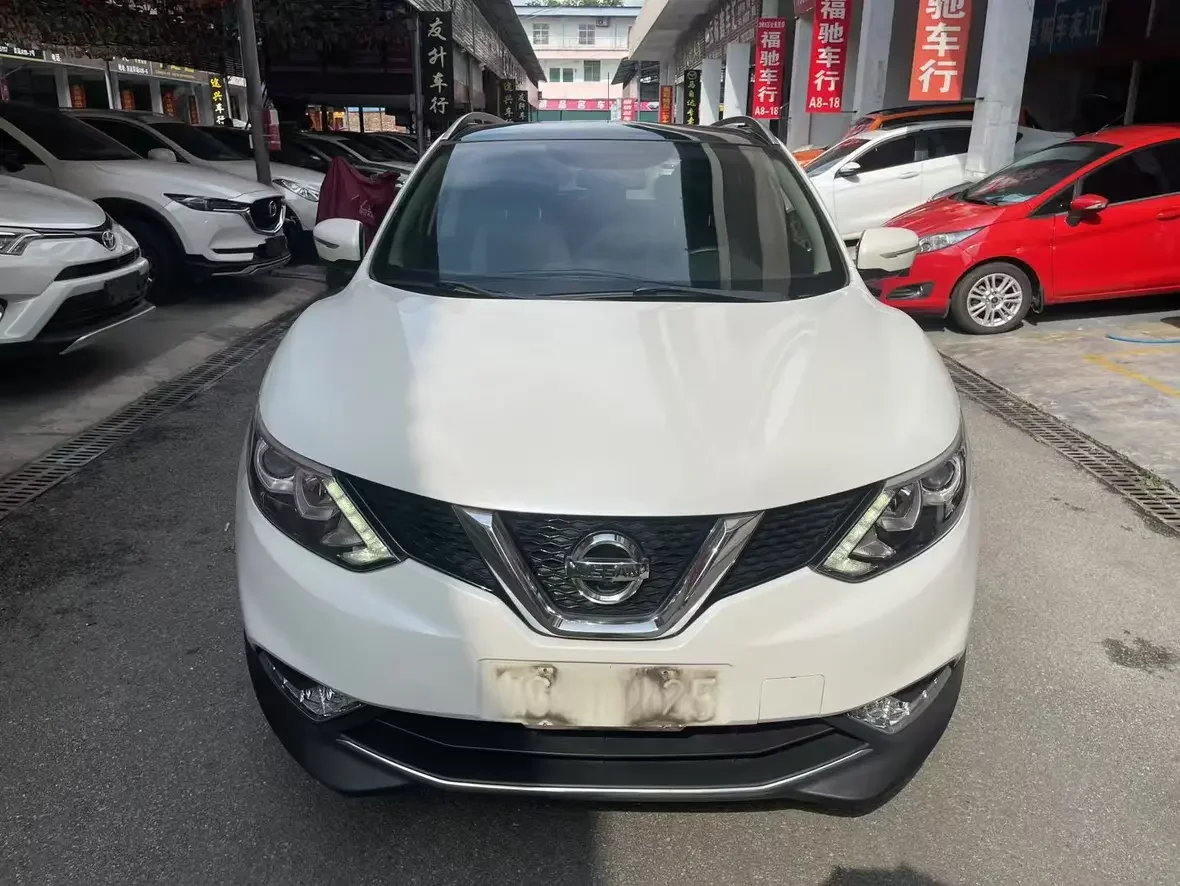 Nissan Qashqai  из Китая