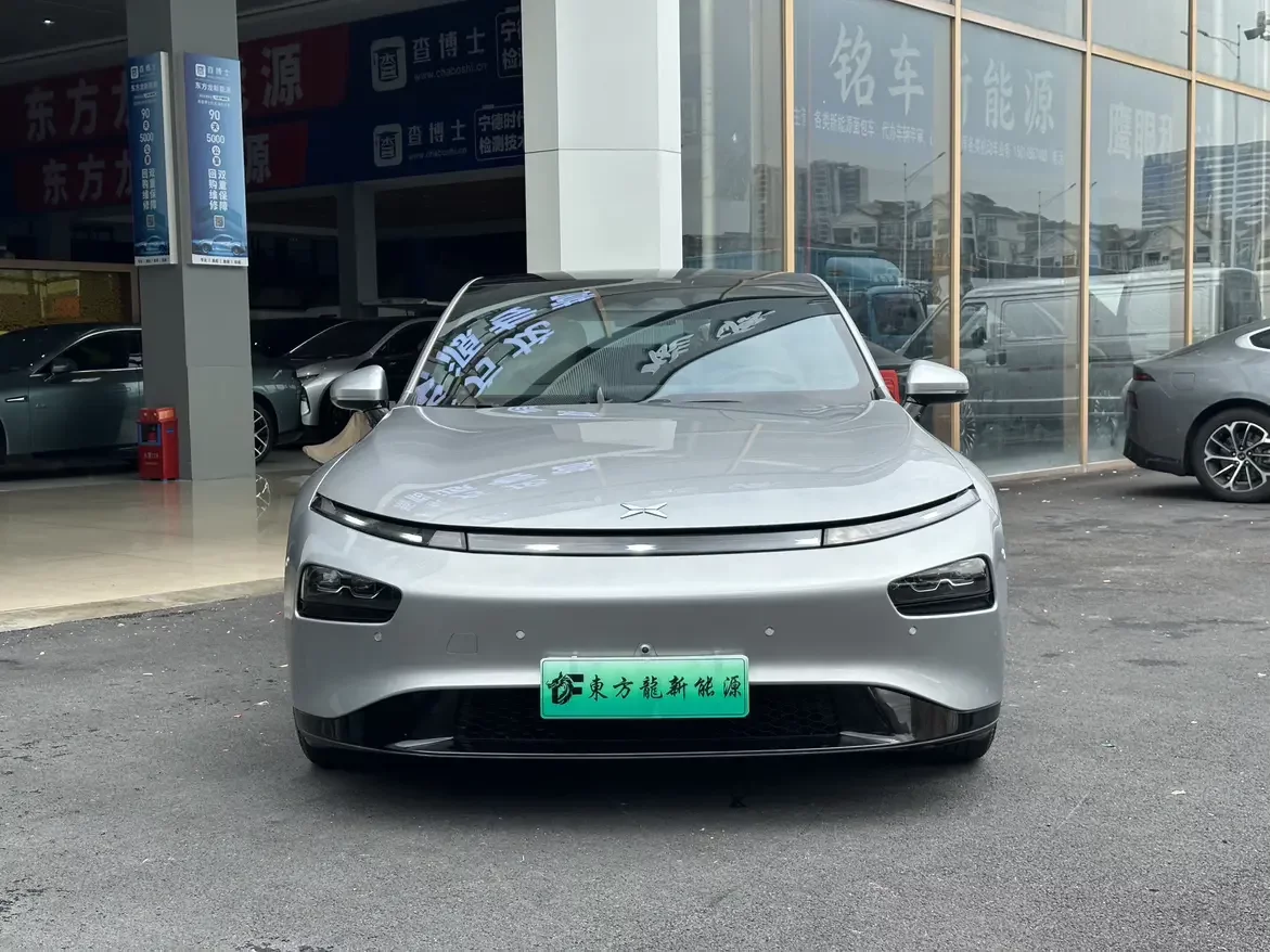 Xpeng P7