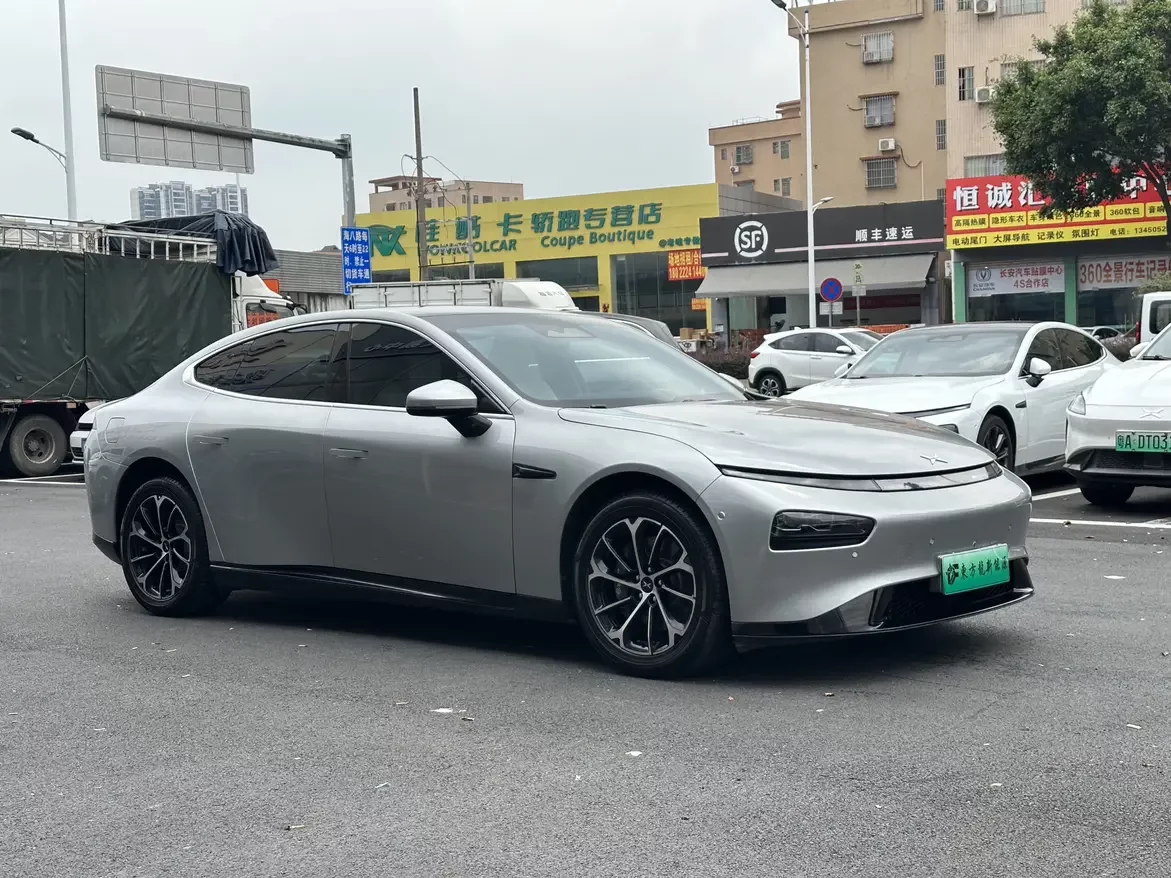 Xpeng P7