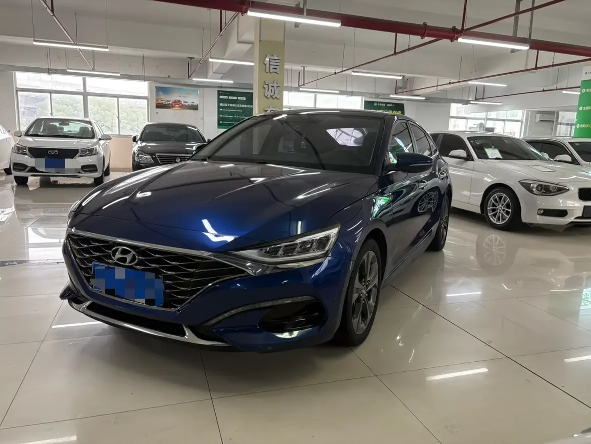 Hyundai Lafesta
