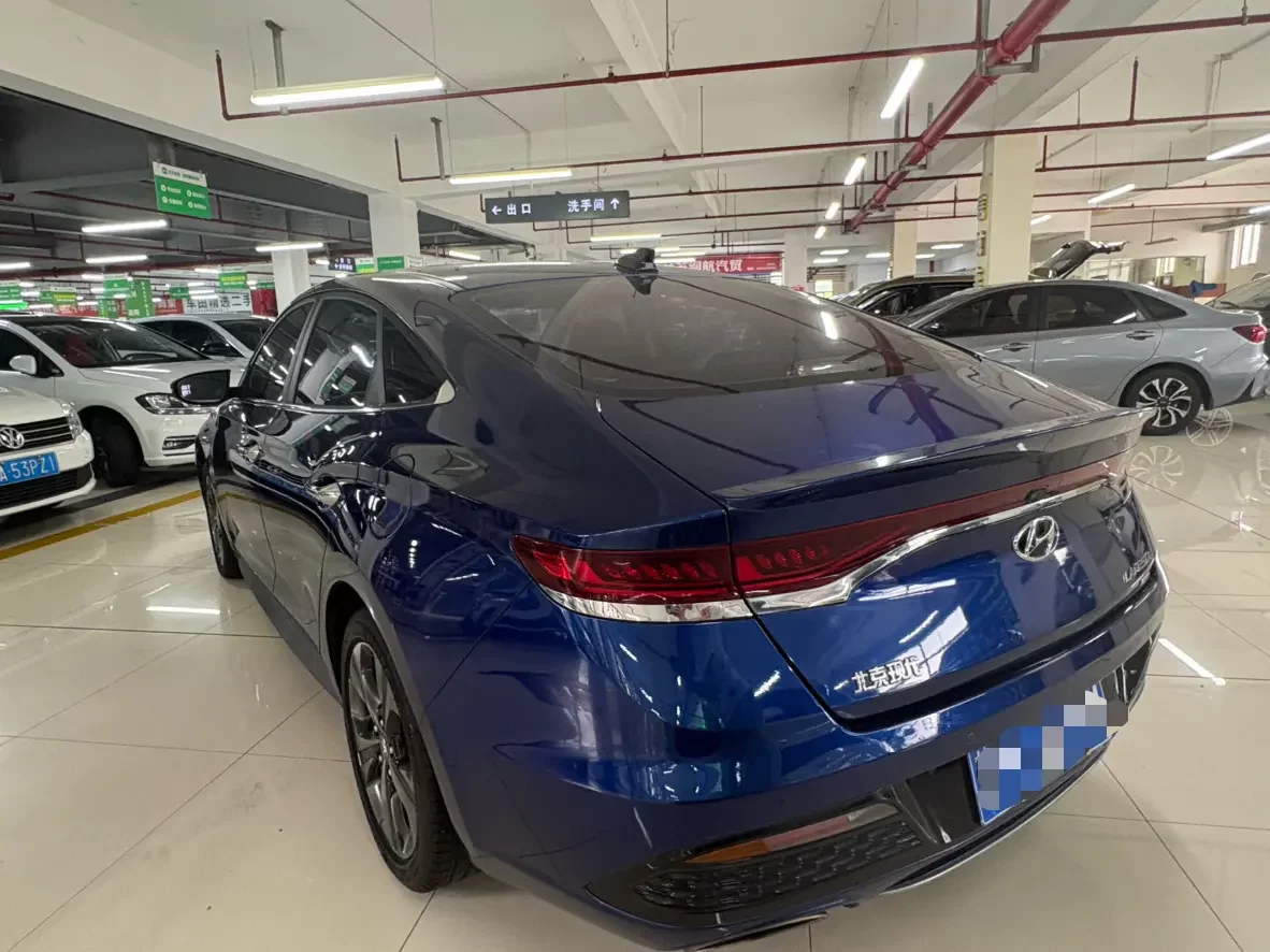 Hyundai Lafesta