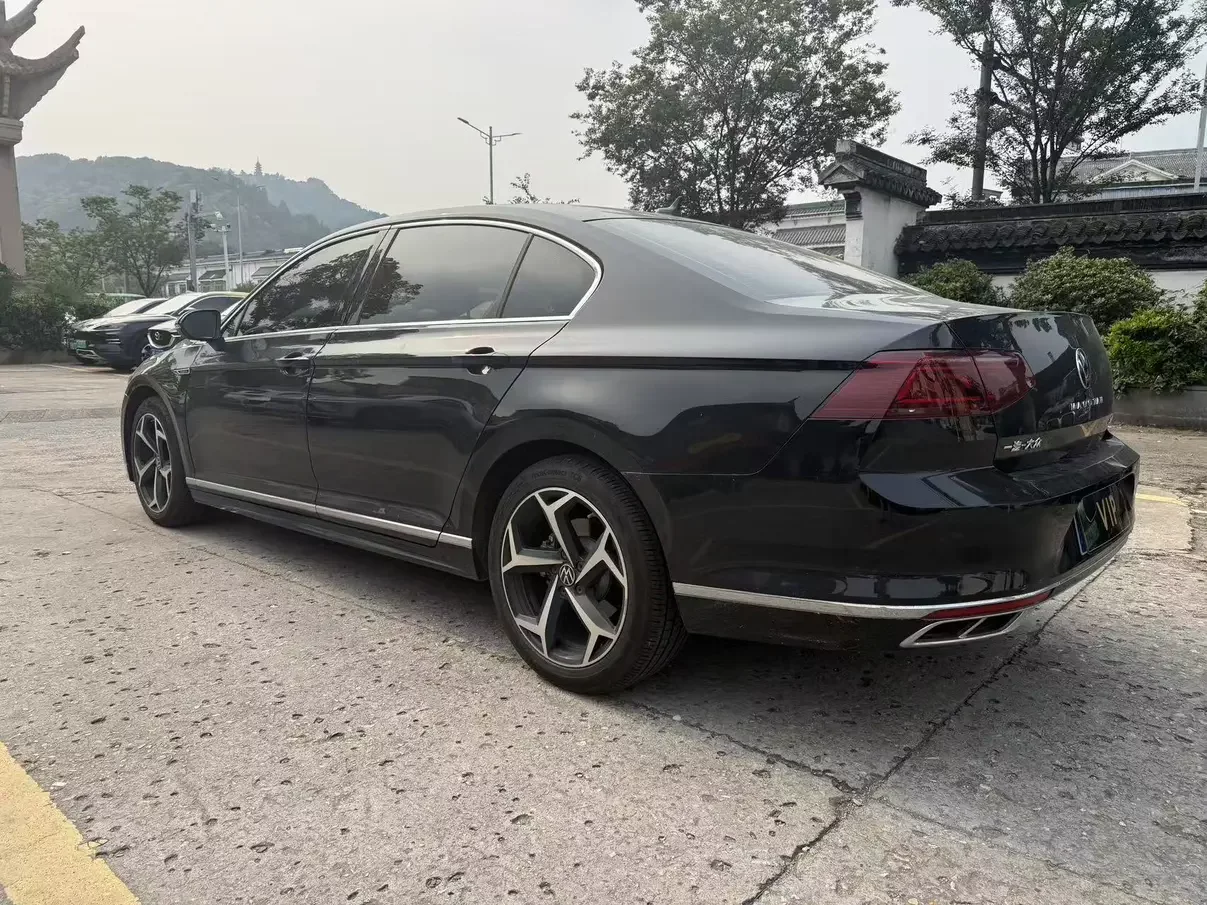 Volkswagen Magotan