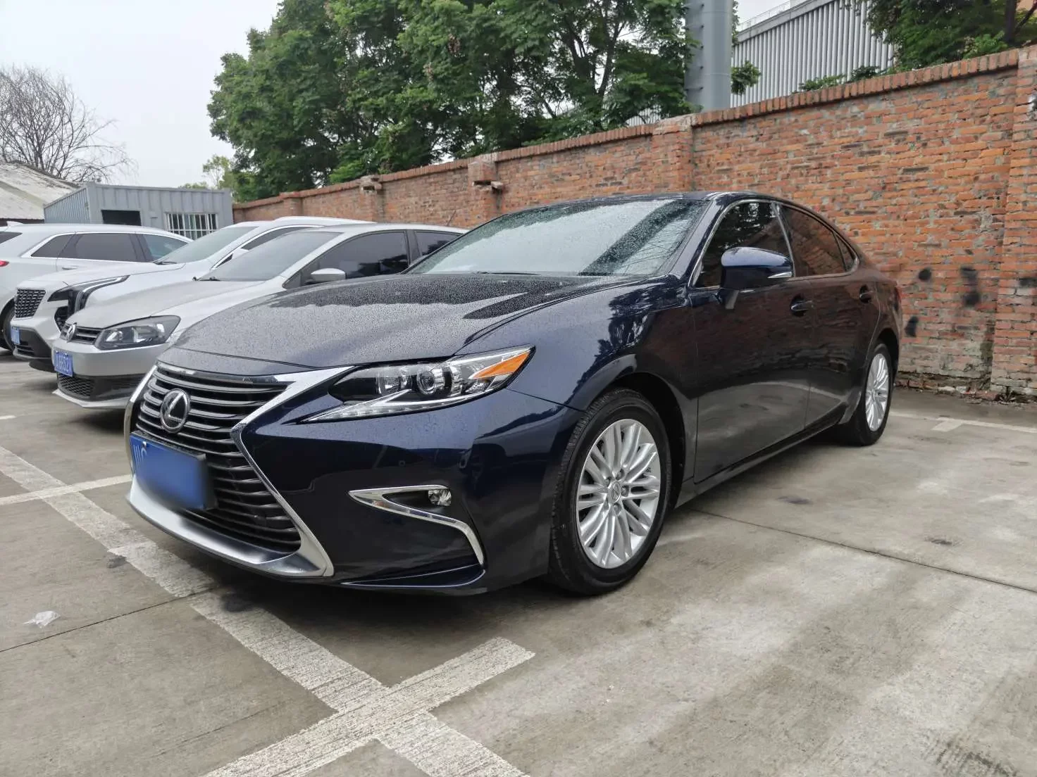 Lexus ES