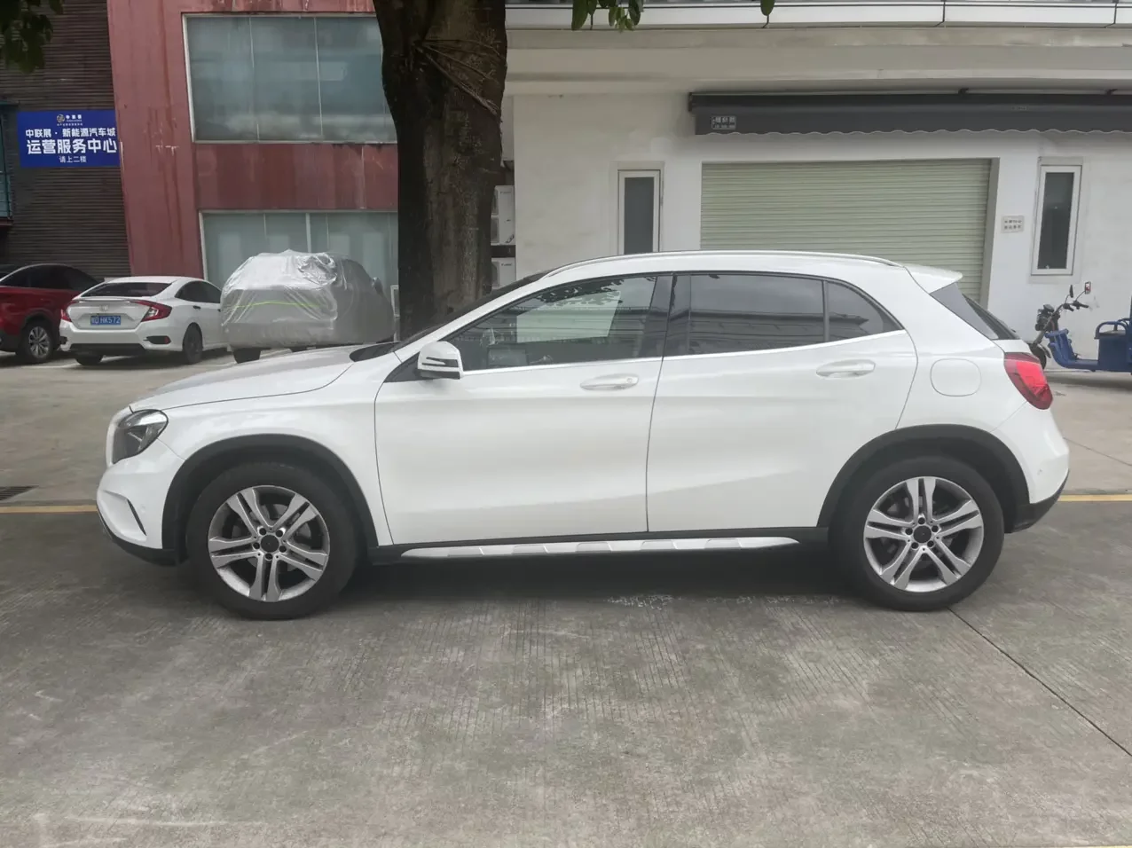 Mercedes-Benz GLA