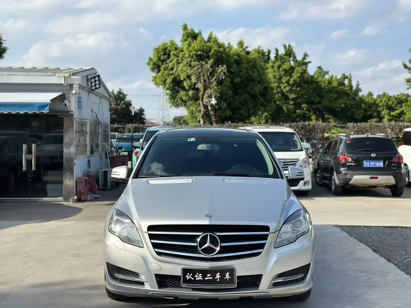 Mercedes-Benz R-Class