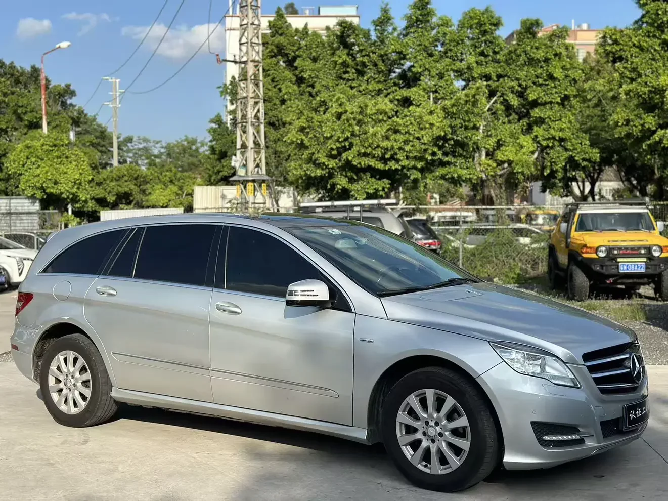 Mercedes-Benz R-Class