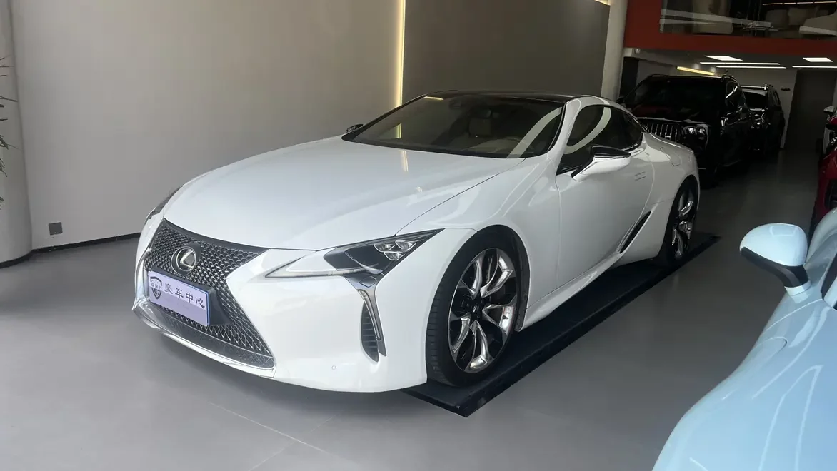 Lexus LC