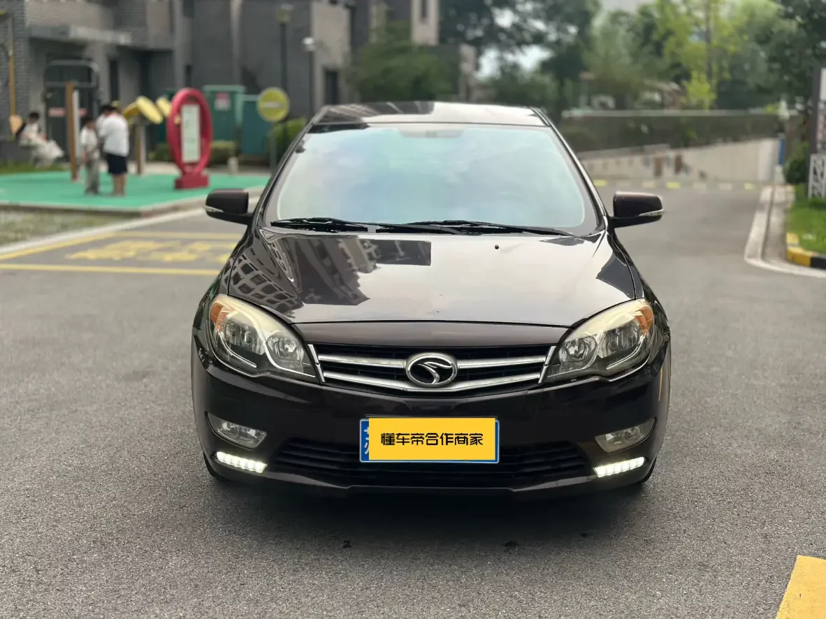 SOUEAST V5 Lingzhi