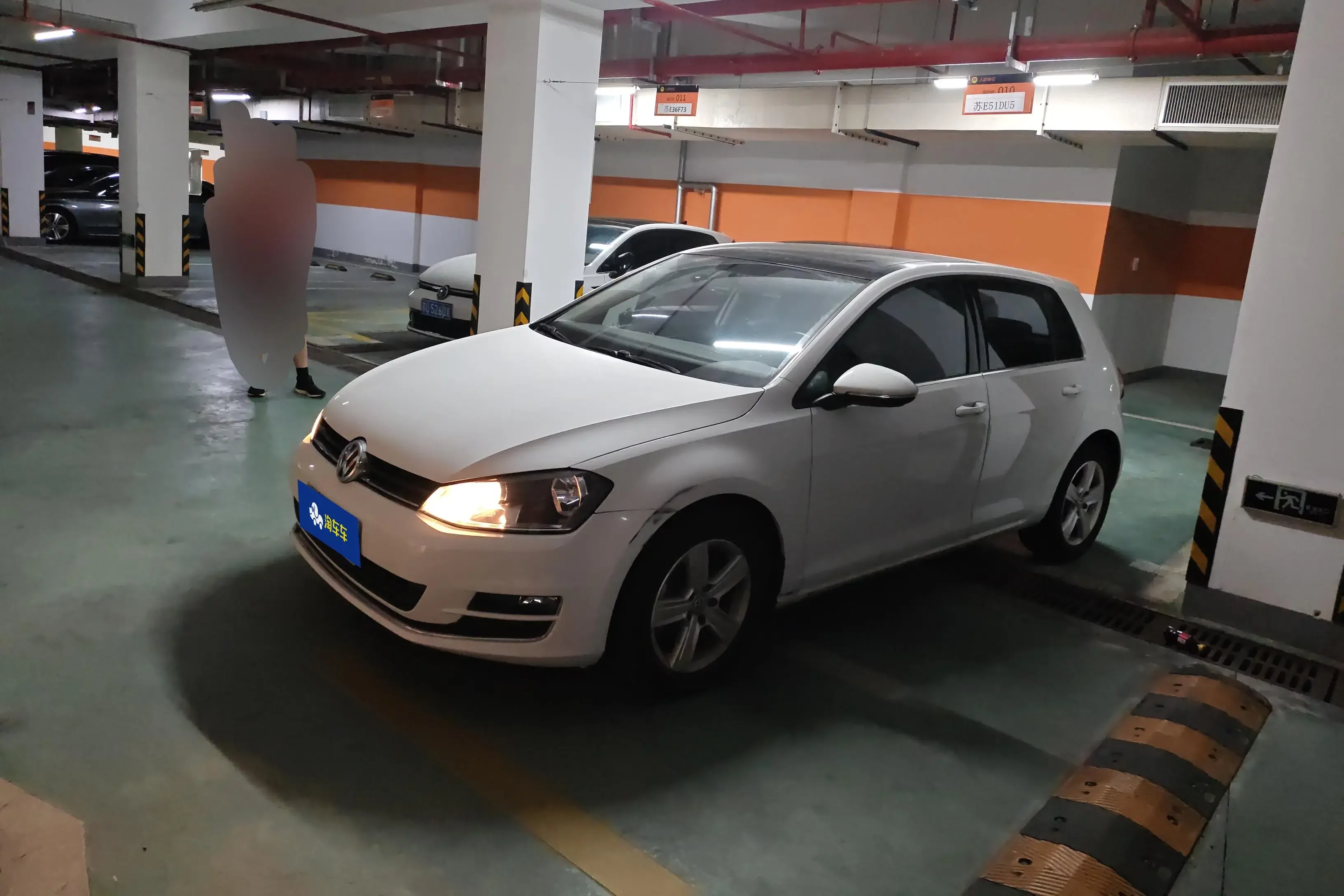 Volkswagen golf