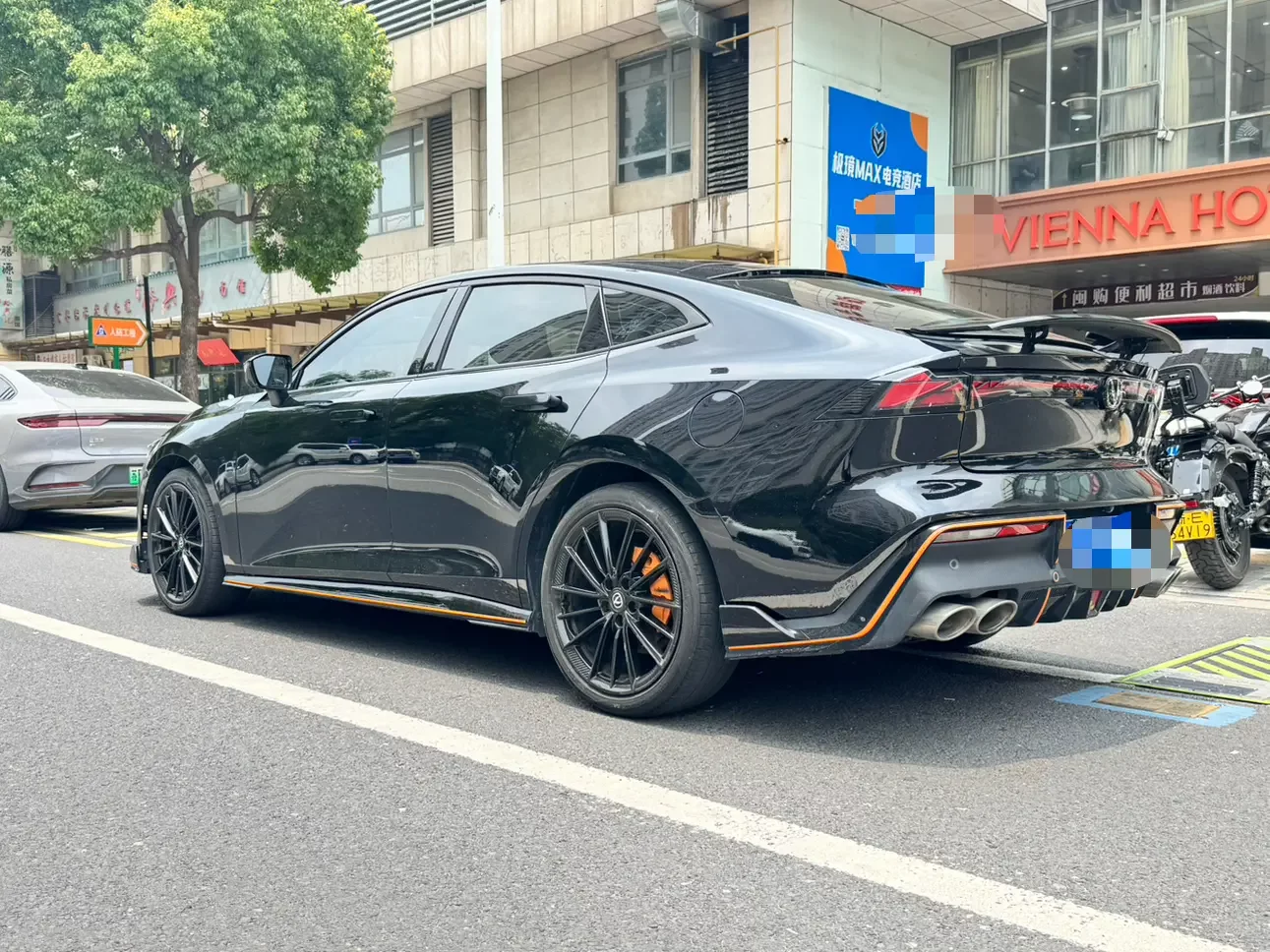 Changan UNI-V
