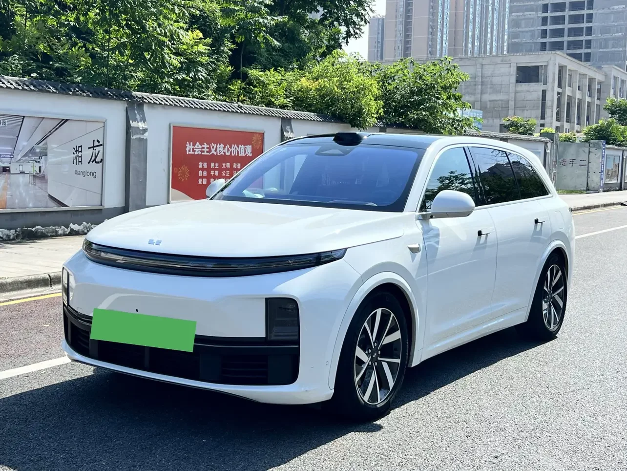 Lixiang L7