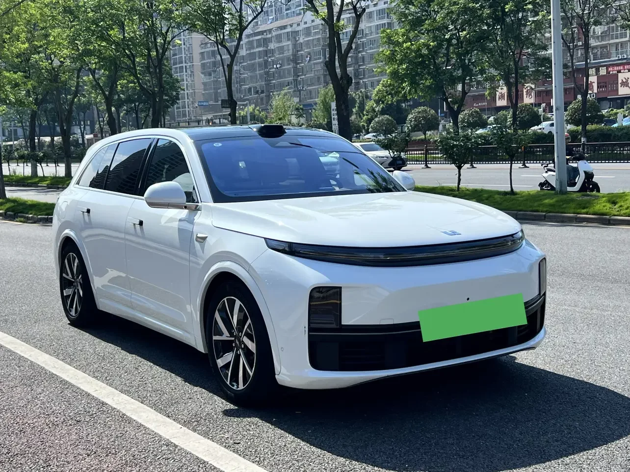Lixiang L7