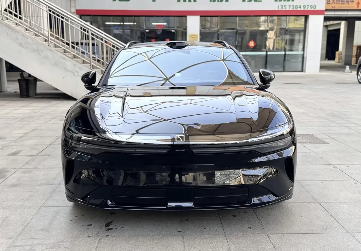 ZEEKR 7X