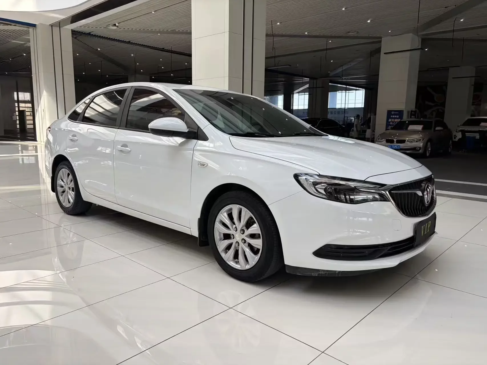 Buick Yinglang