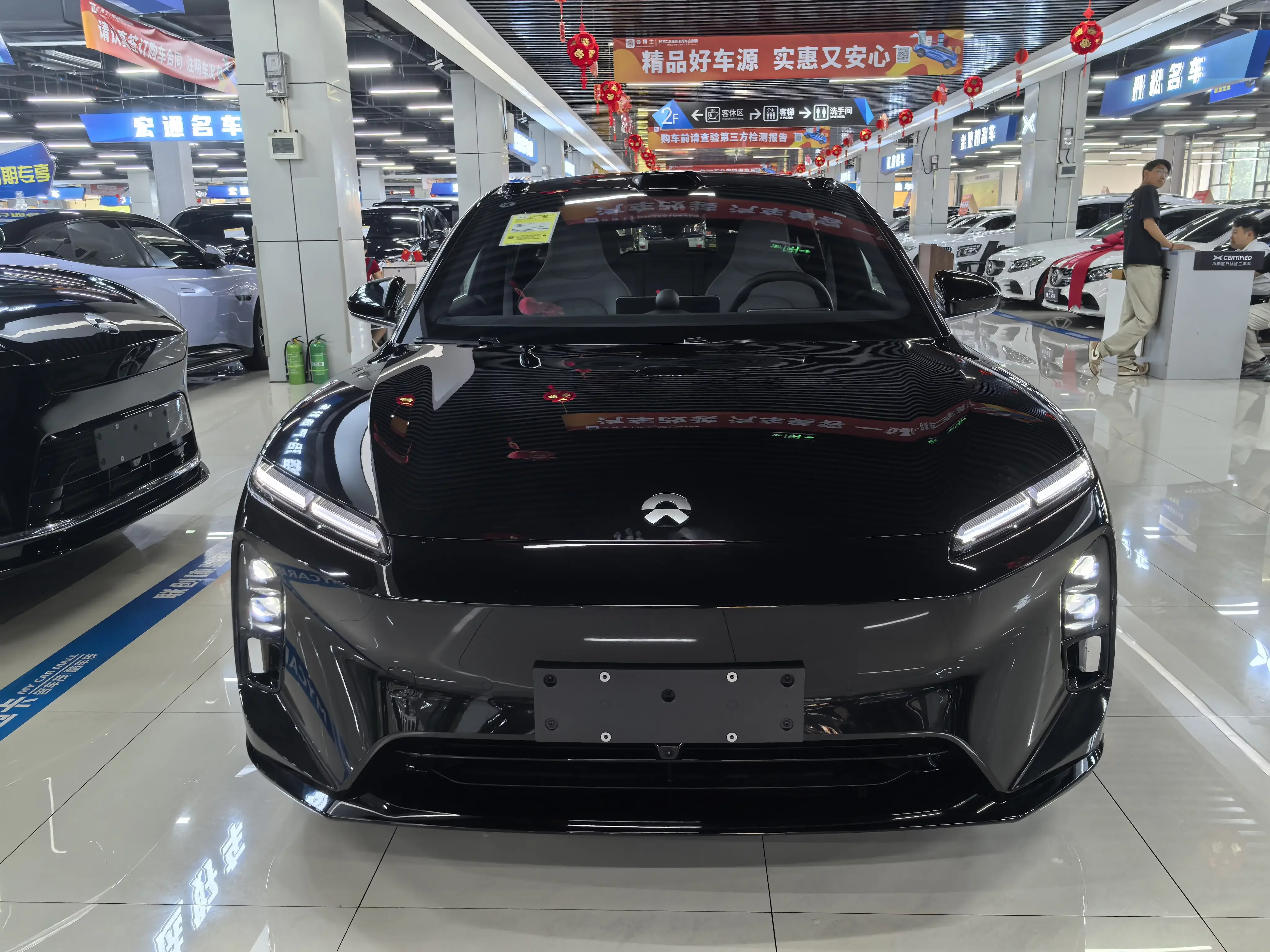 NIO ET5T  из Китая