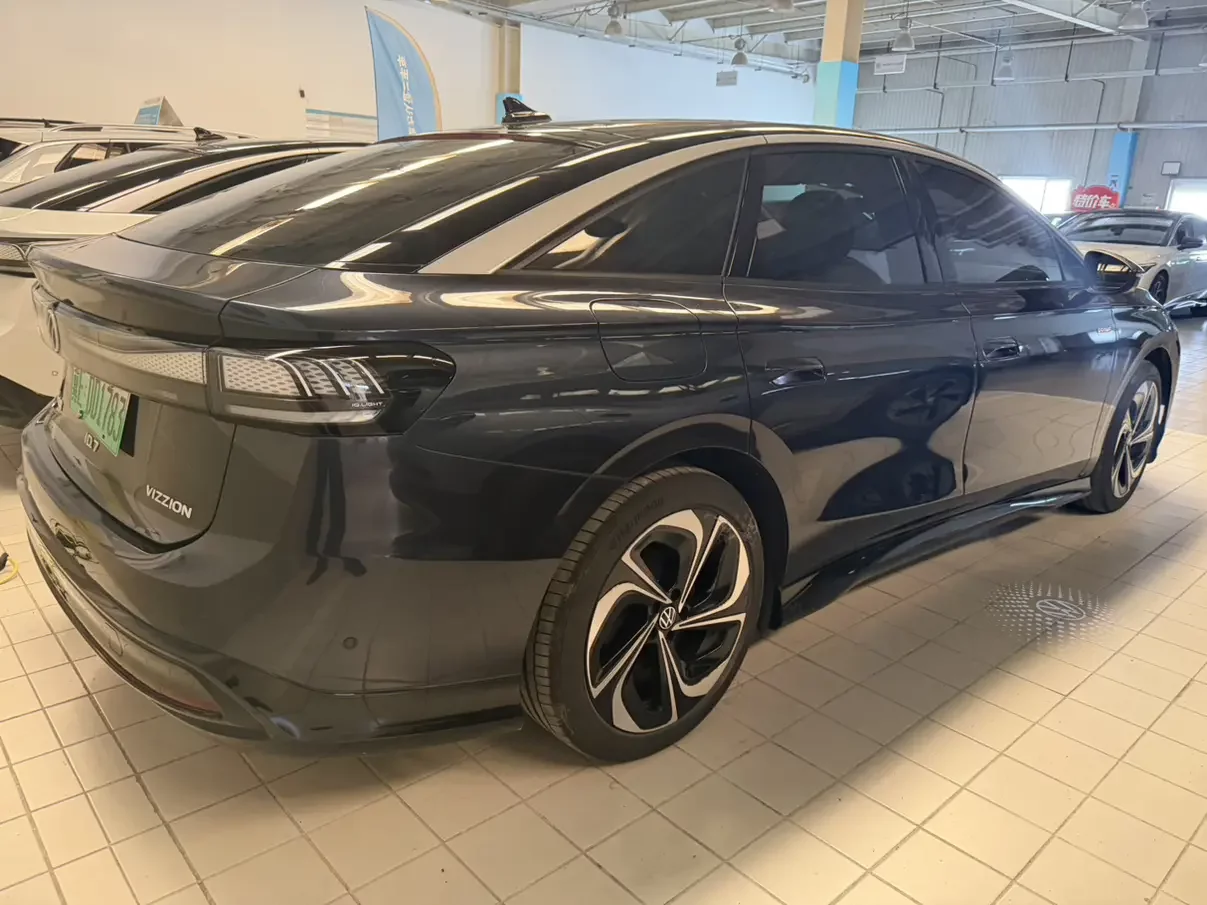 Volkswagen ID.7 VIZZION