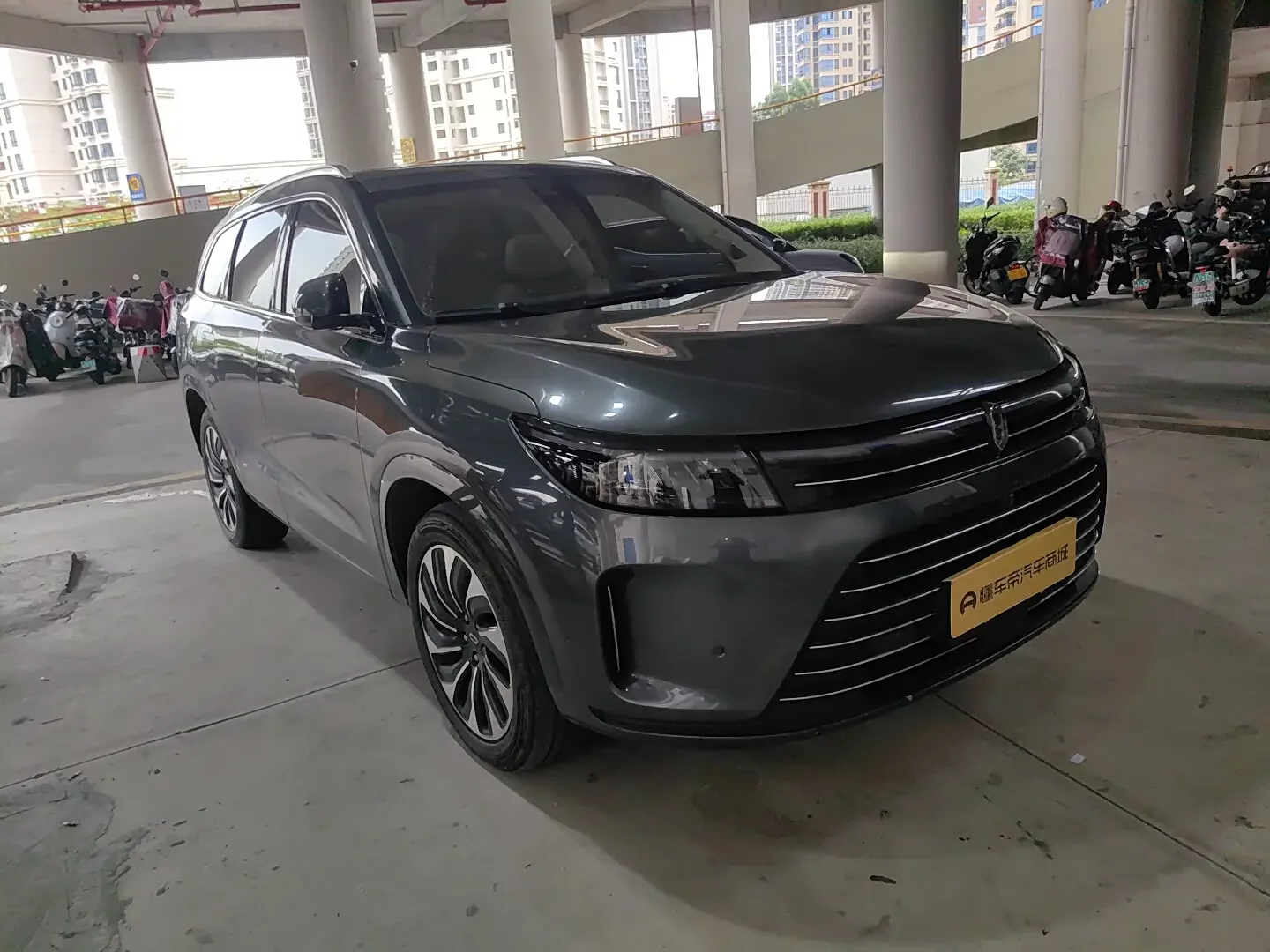 AITO M7
