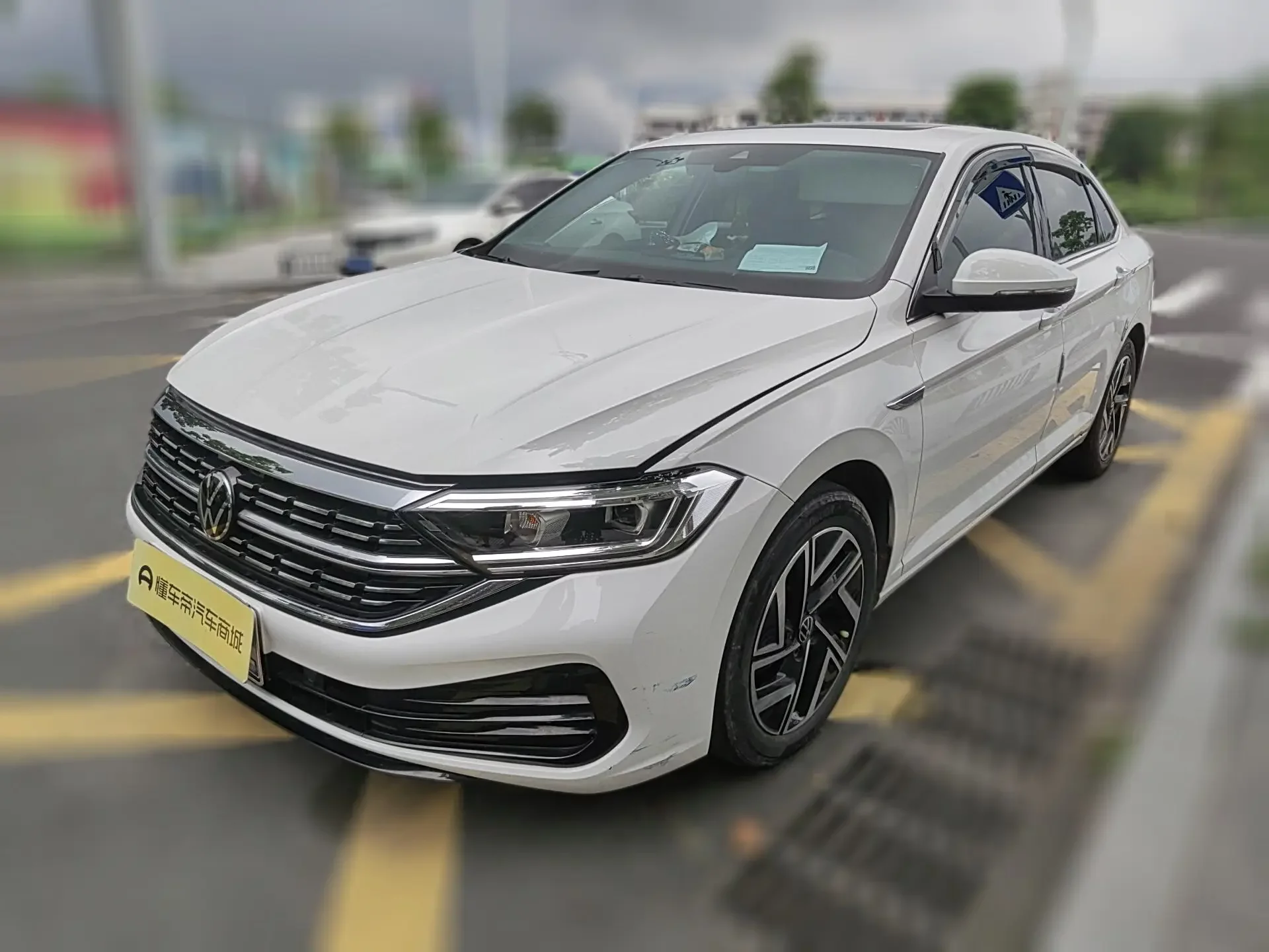 Volkswagen Sagitar