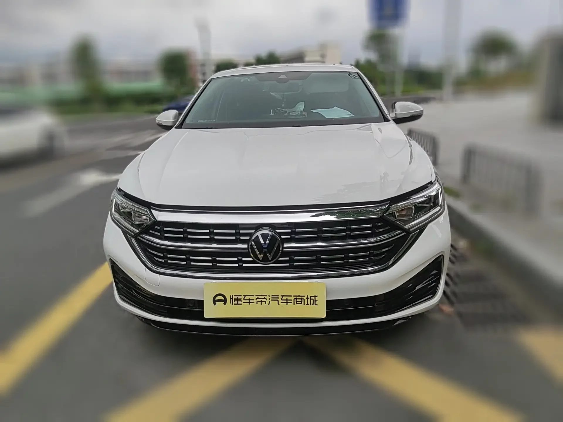 Volkswagen Sagitar