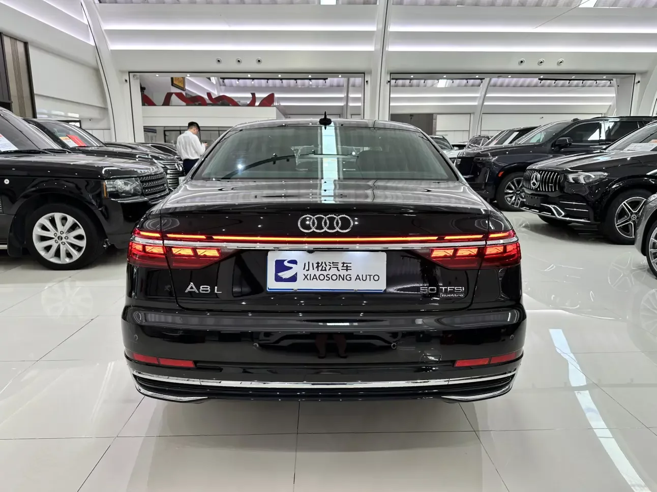 Audi A8