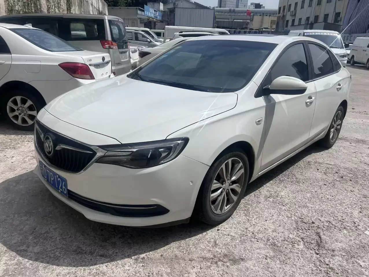 Buick Yinglang