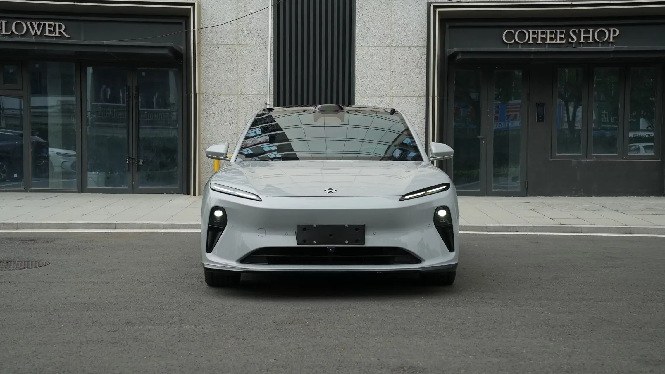 NIO ET5T  из Китая