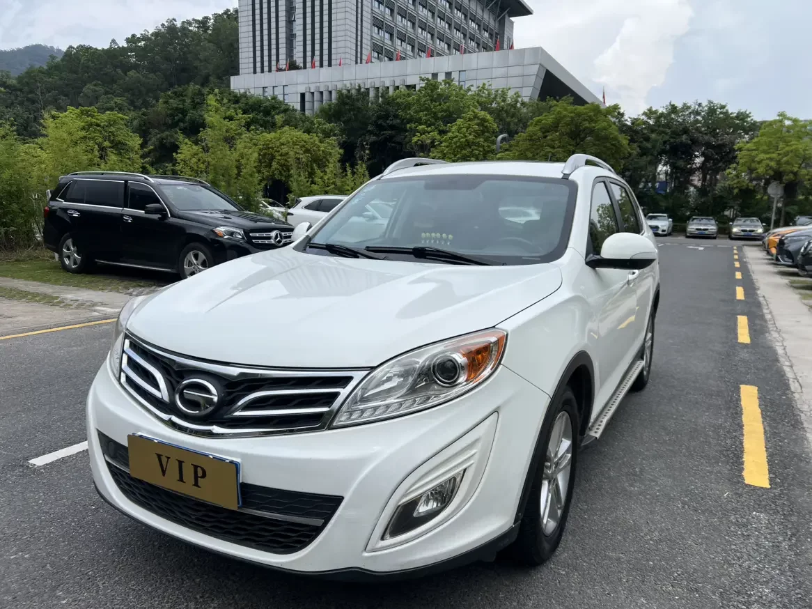GAC Trumpchi GS5  из Китая
