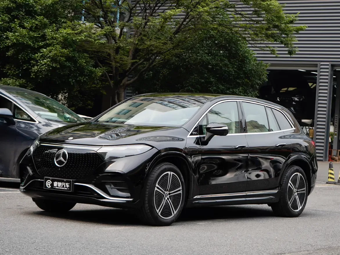 Mercedes-Benz EQS SUV