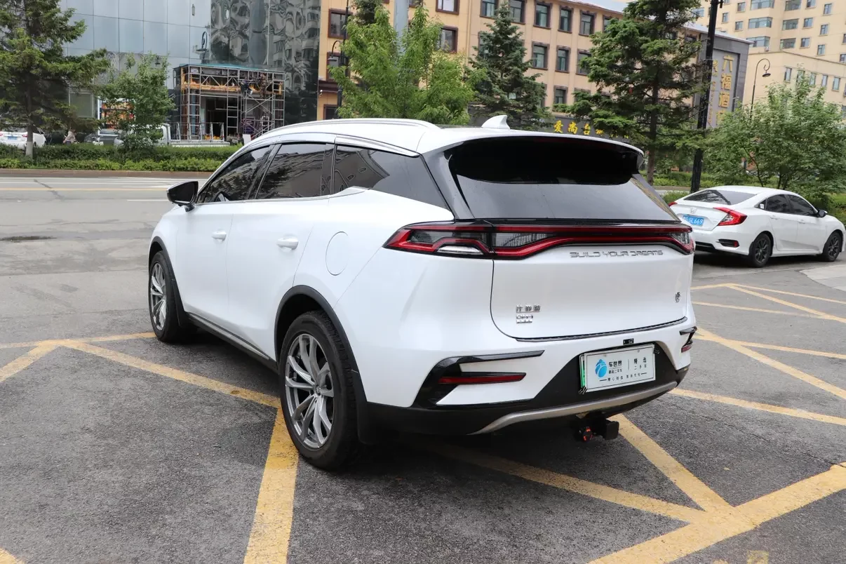 BYD Tang DM