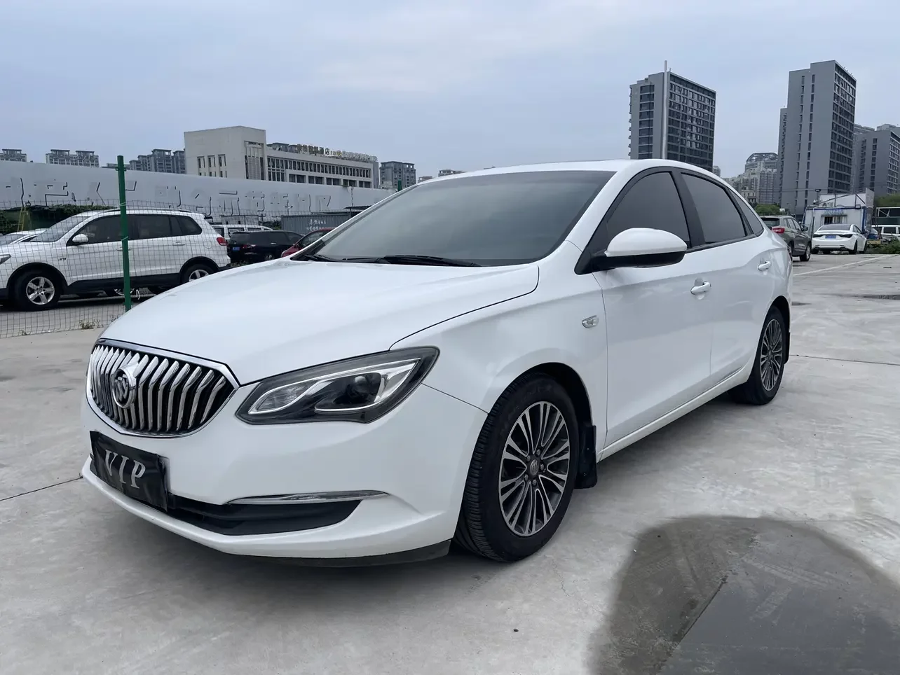 Buick Yinglang