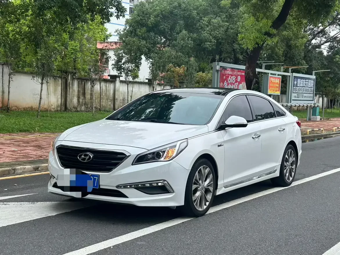 Hyundai sonata nine