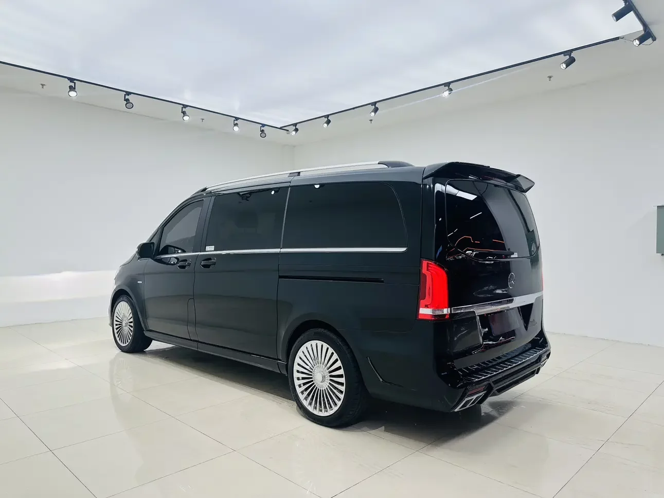 Mercedes-Benz V Class