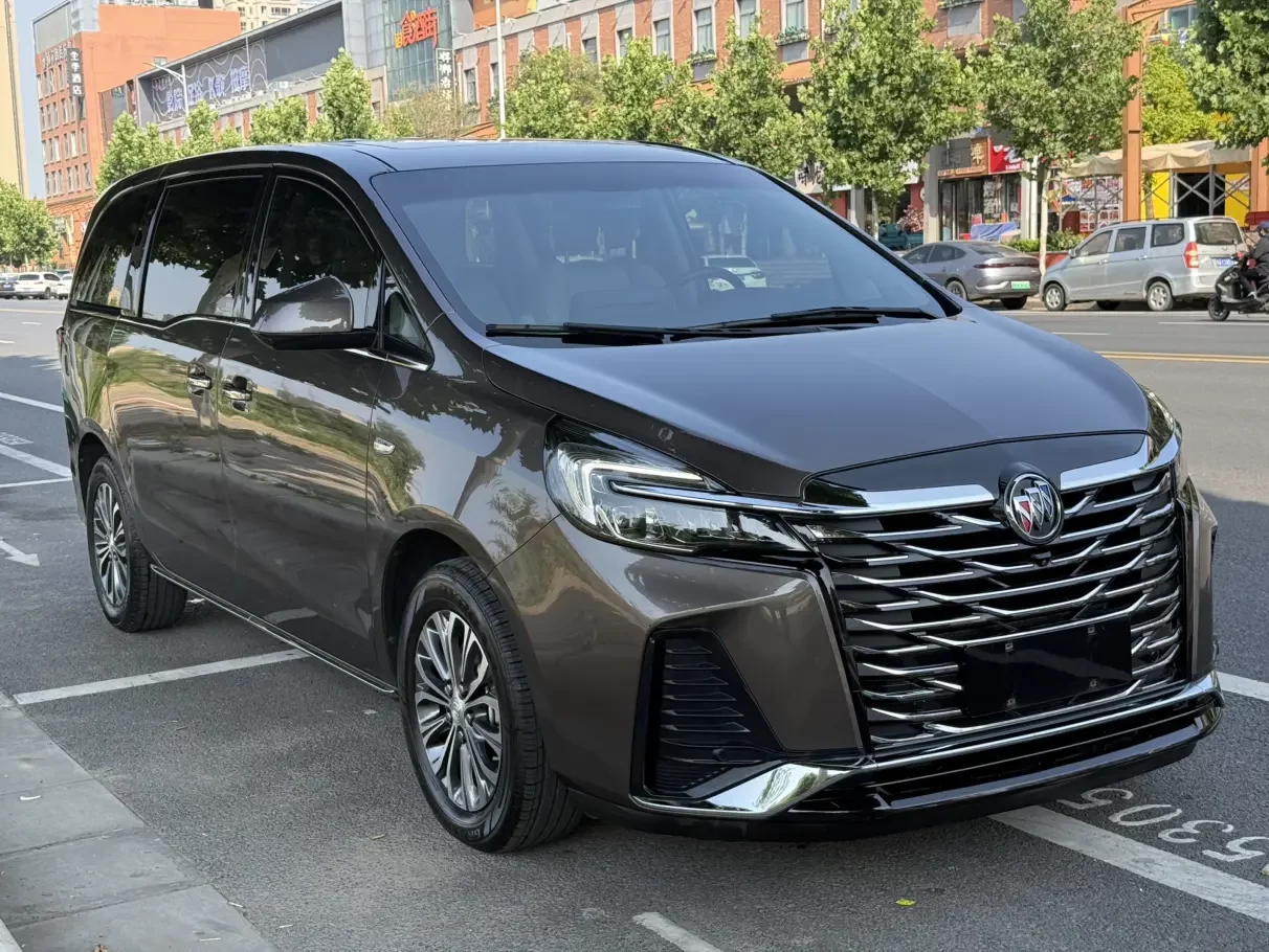 Buick GL8