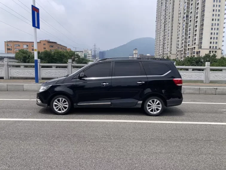 Baojun 730