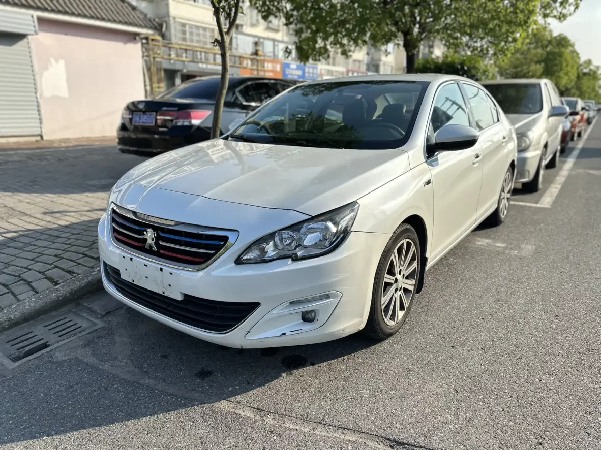 Peugeot 408