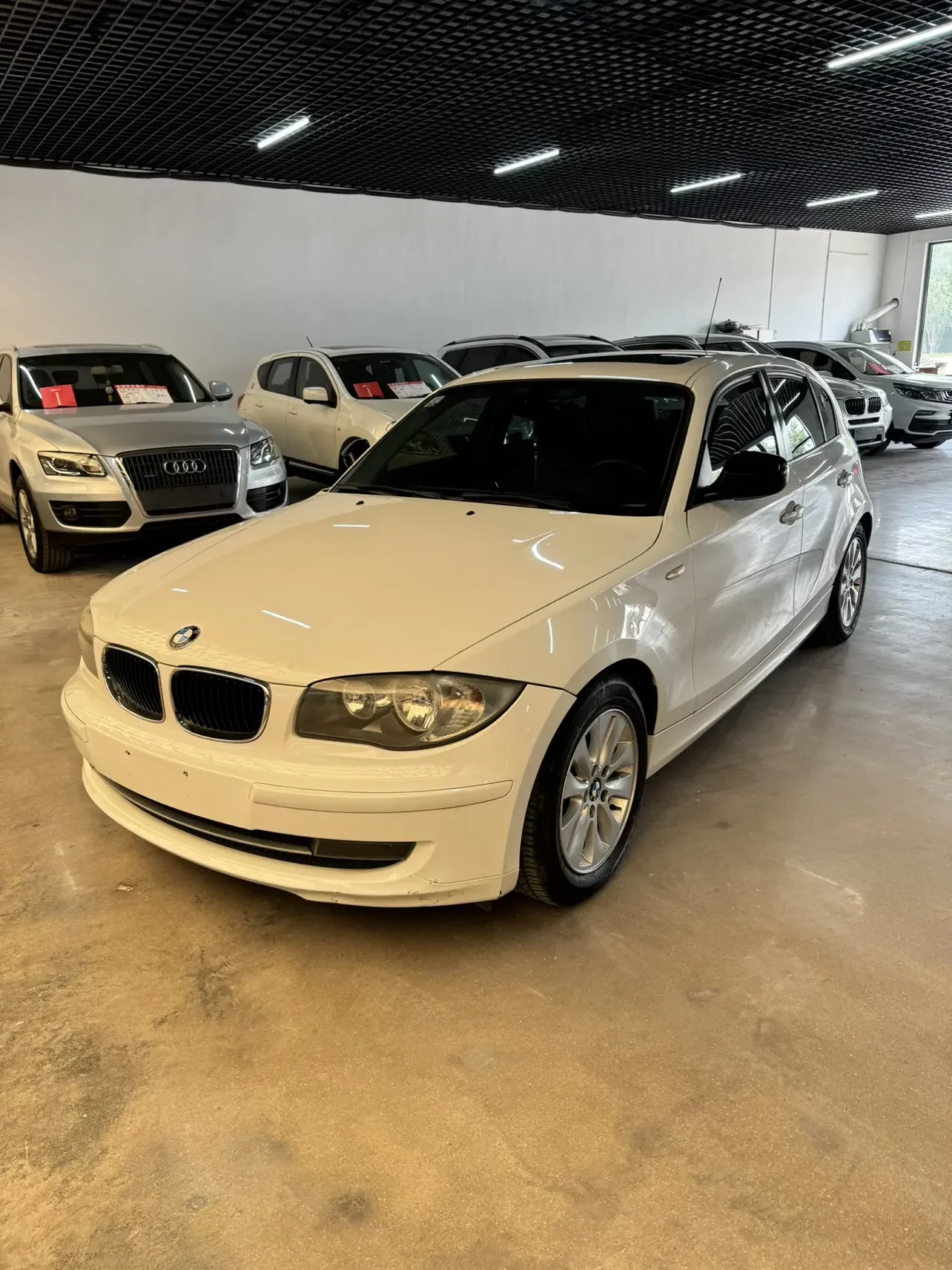 BMW 1 Series  из Китая