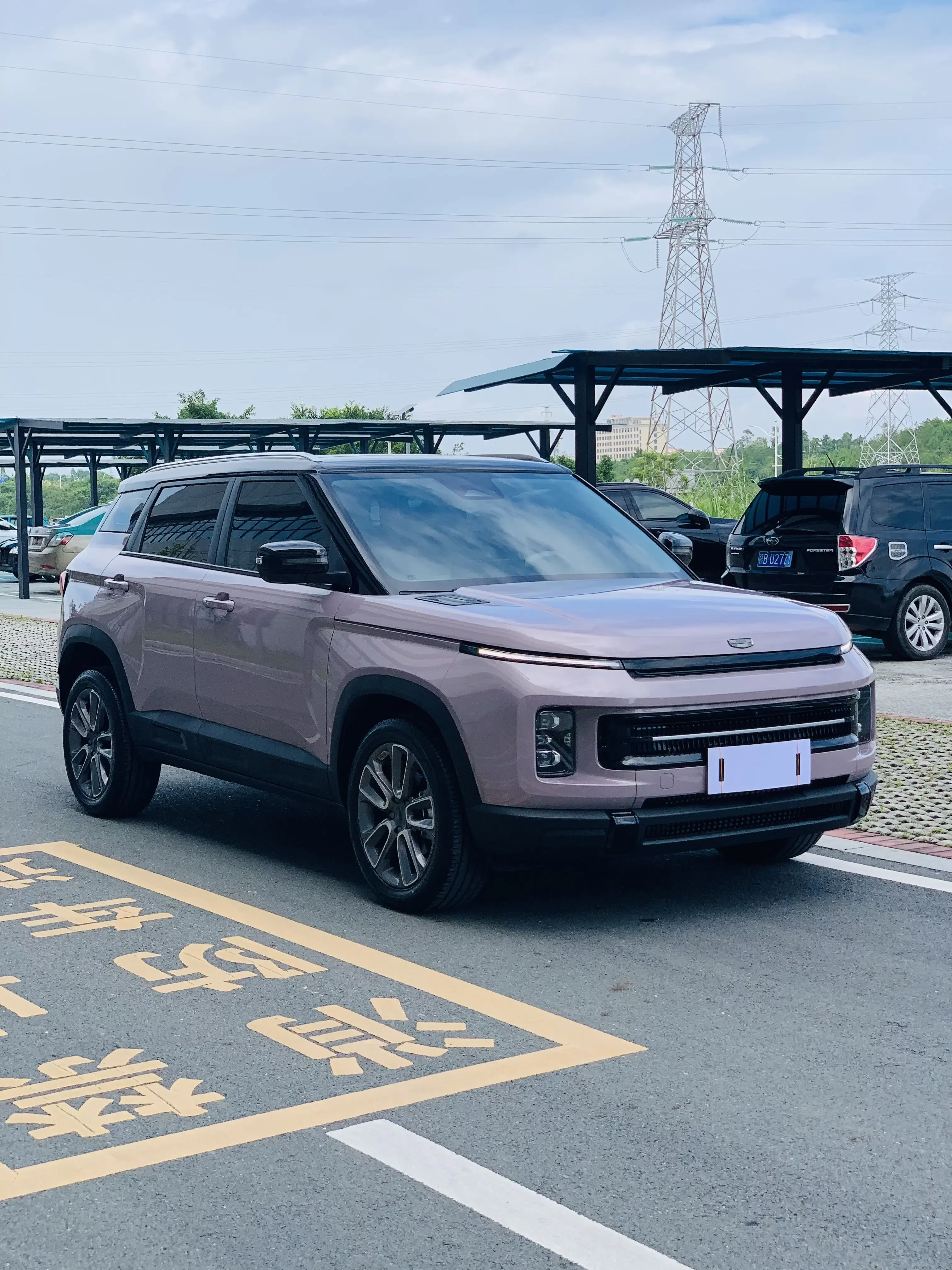Geely ICON