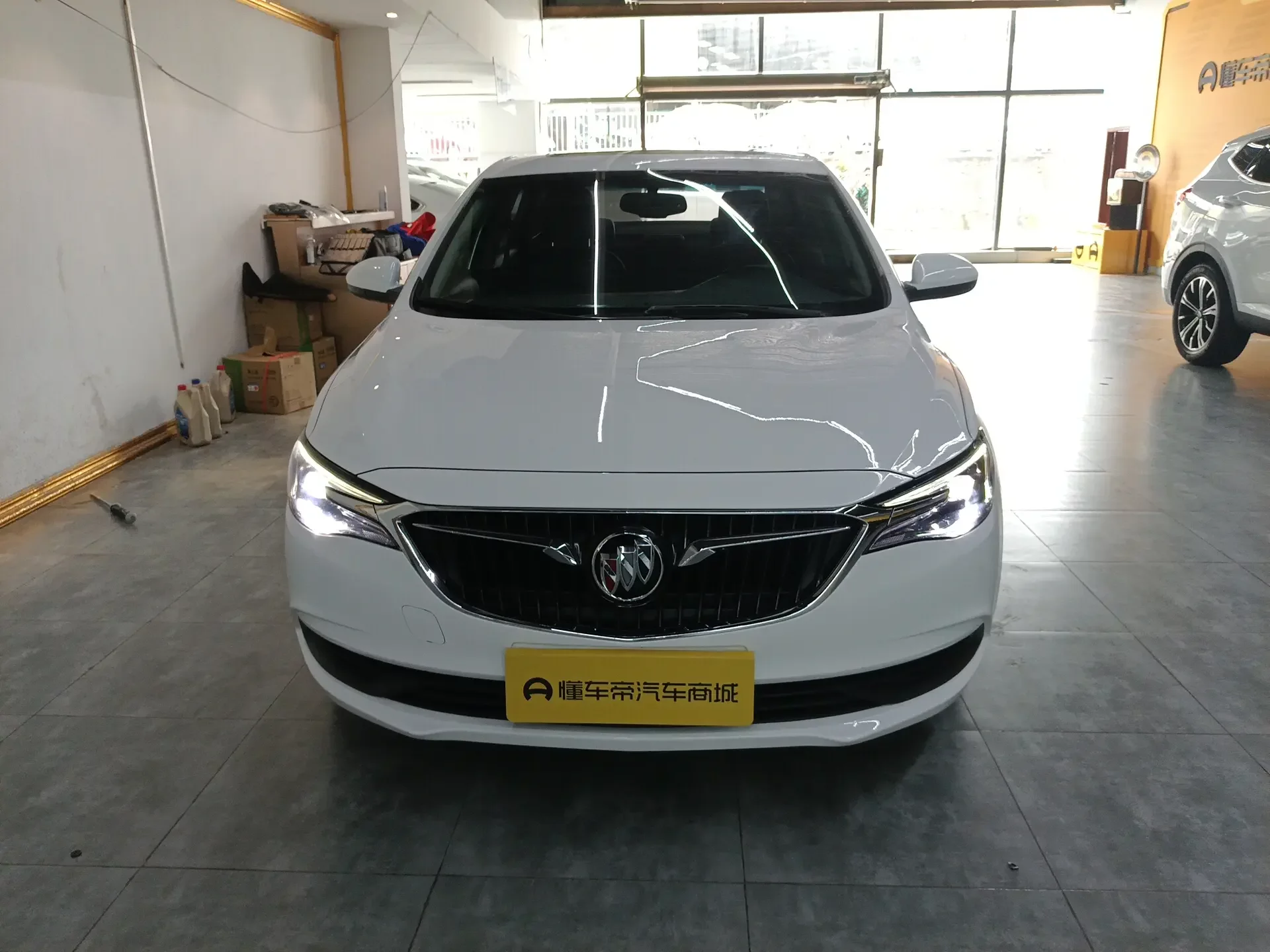 Buick Yinglang
