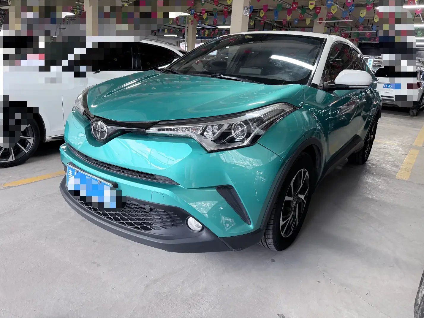 Toyota C-HR  из Китая