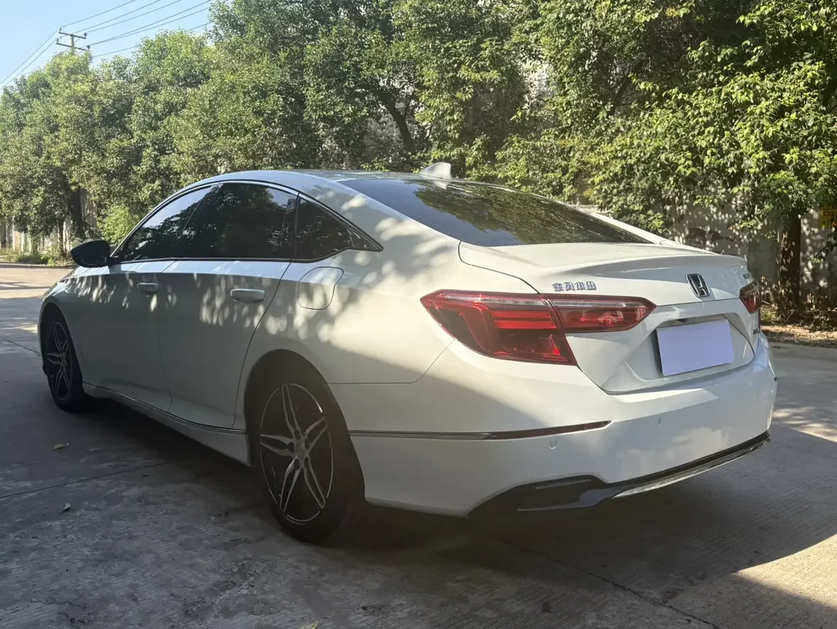 Honda Inspire