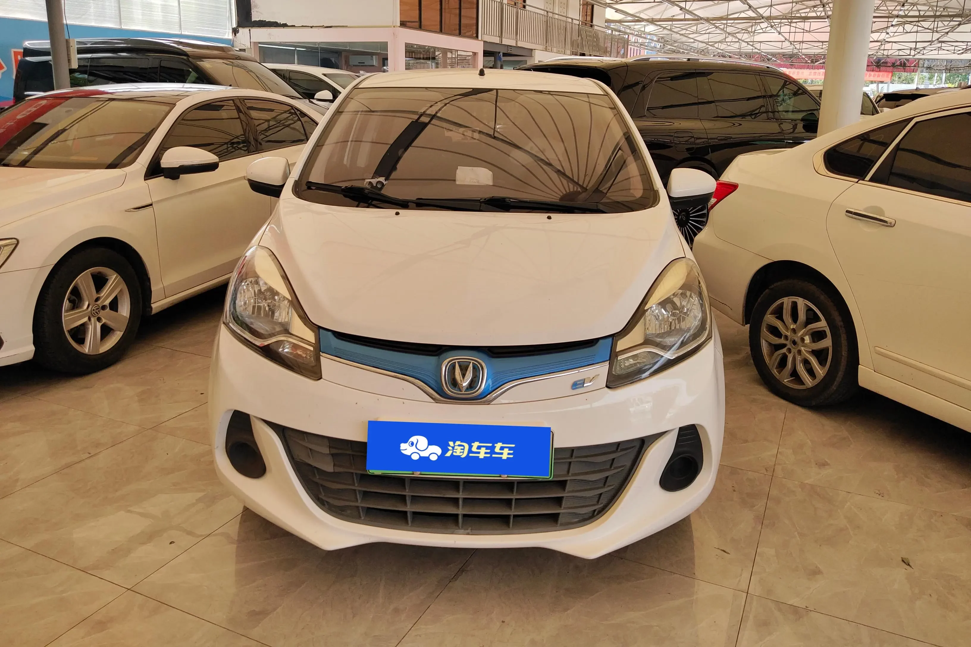 Changan Benben EV  из Китая
