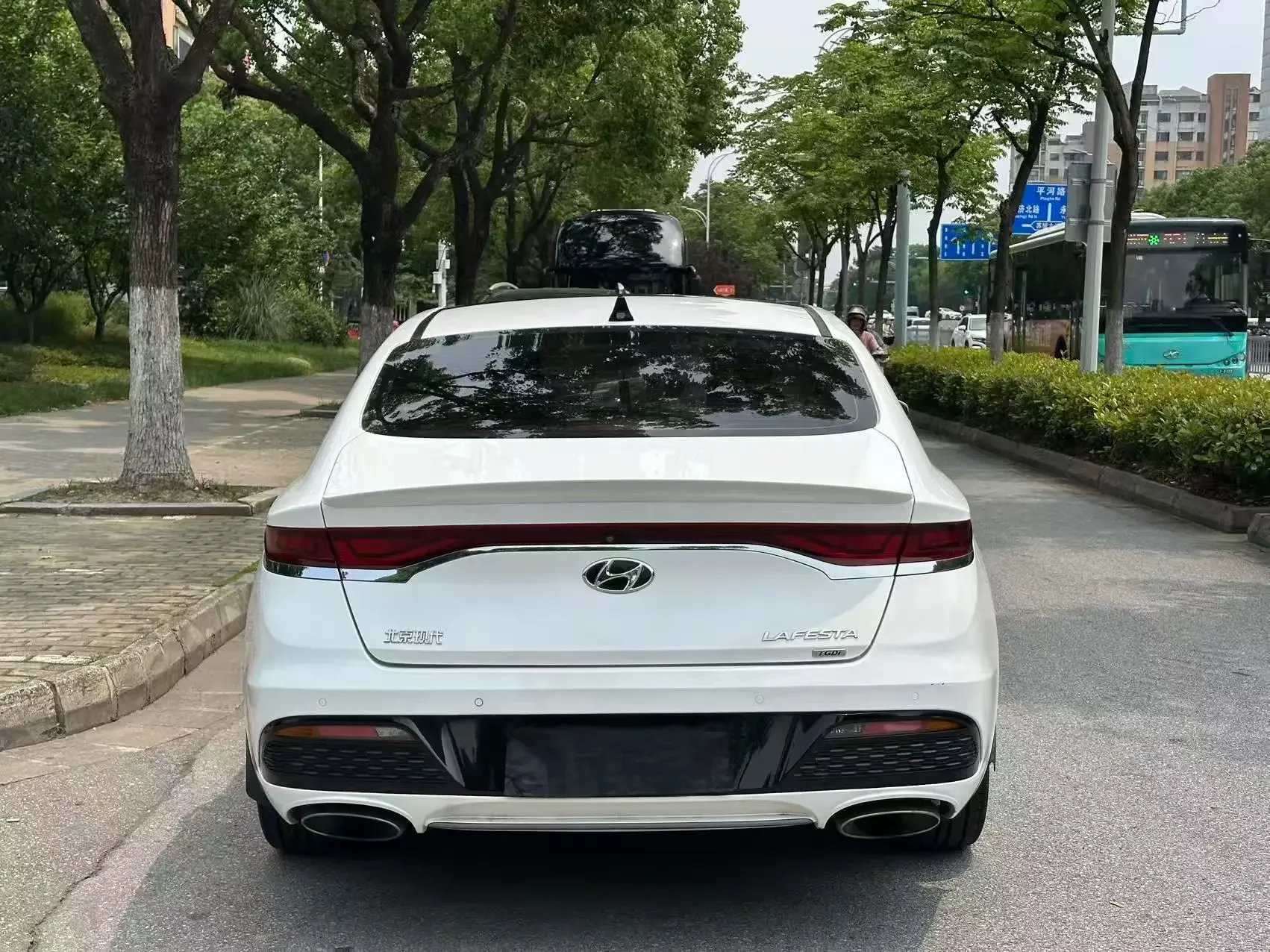 Hyundai Lafesta