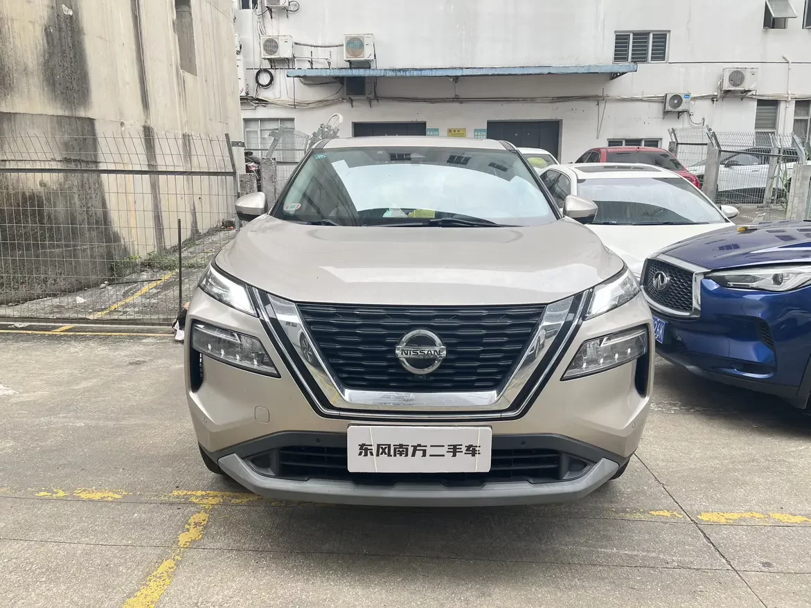 Nissan X-Trail (Qijun)  из Китая