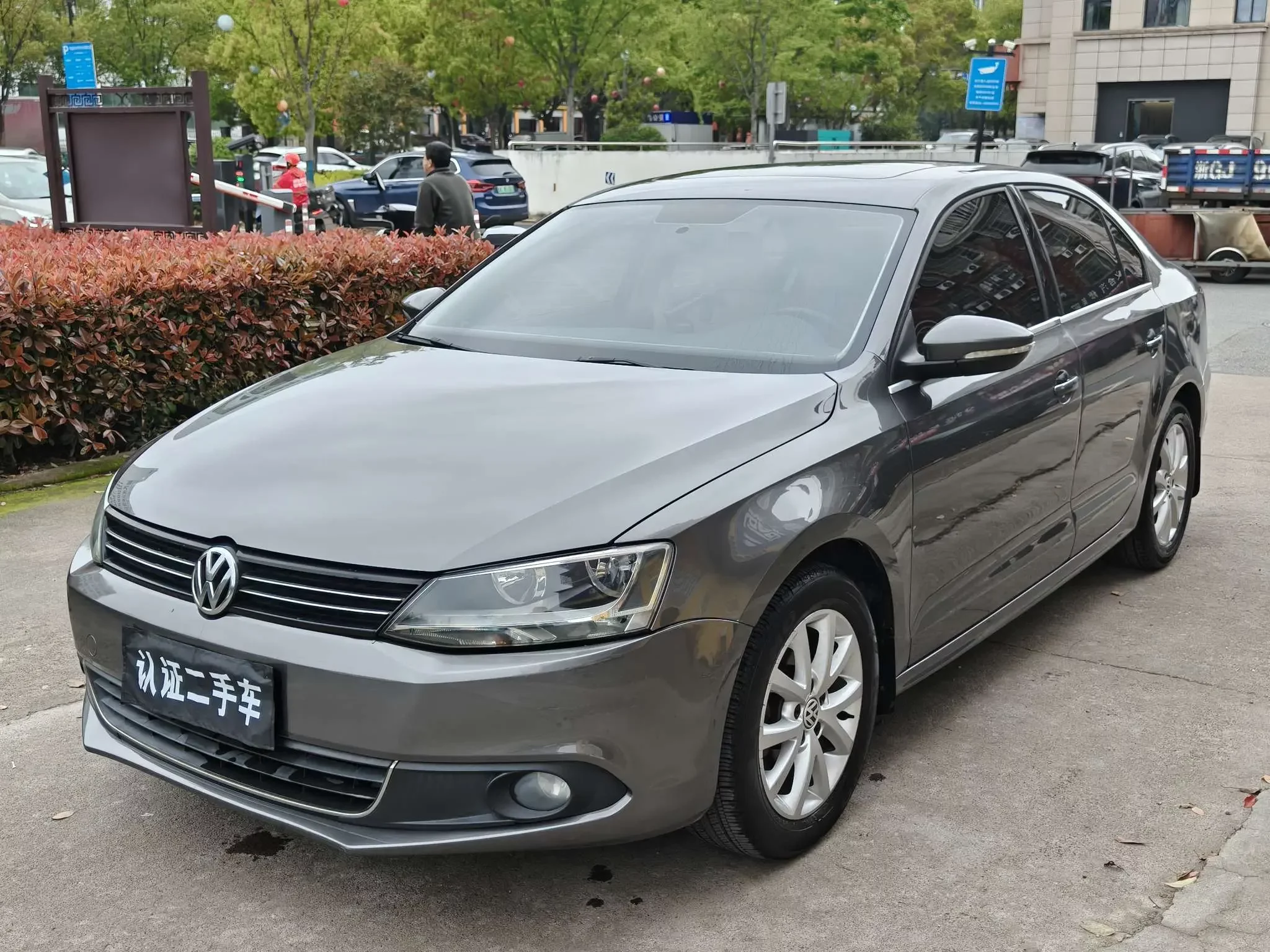 Volkswagen Sagitar