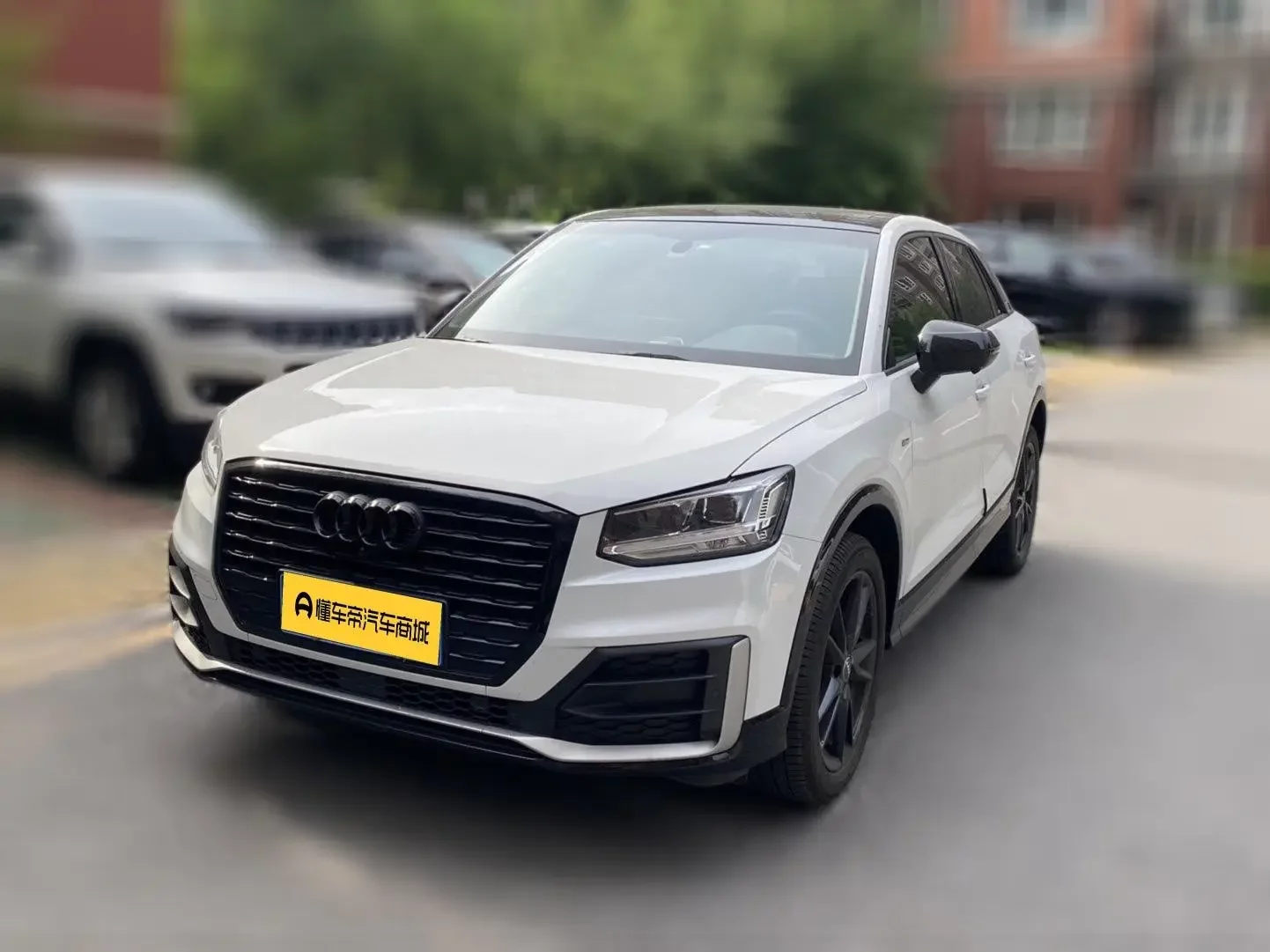 Audi Q2L