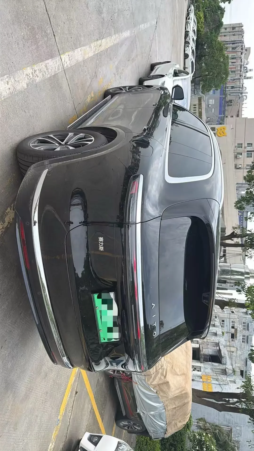 AITO M7