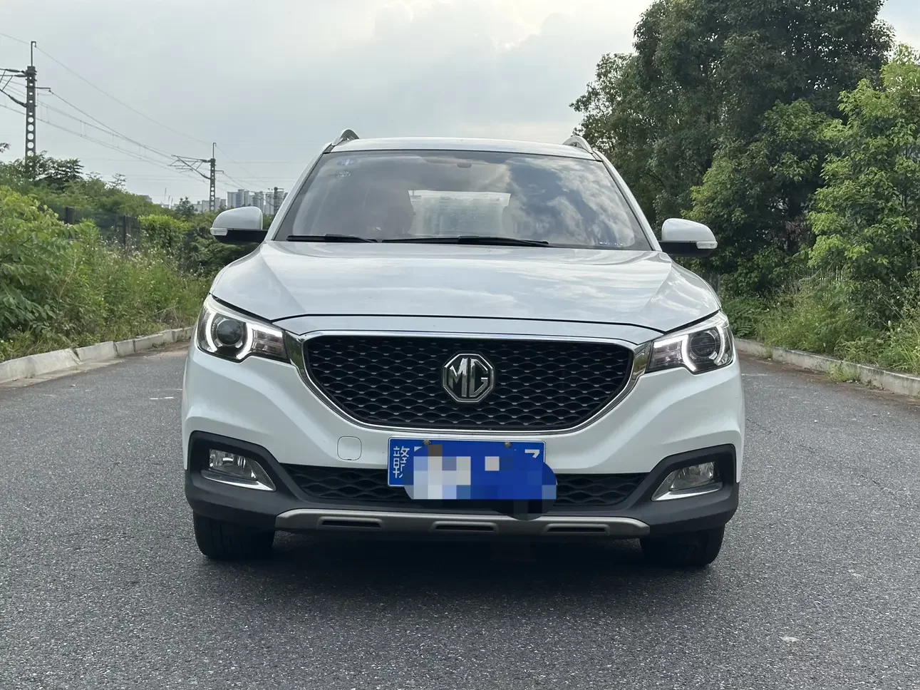 MG ZS